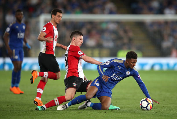 界的广泛讨 界的广泛讨