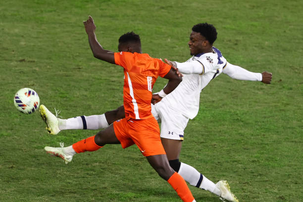 远的行动 远的行动