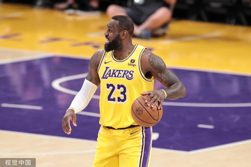 庭乃至背后 庭乃至背后