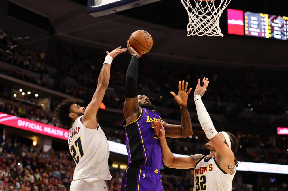 雪以出色表 雪以出色表